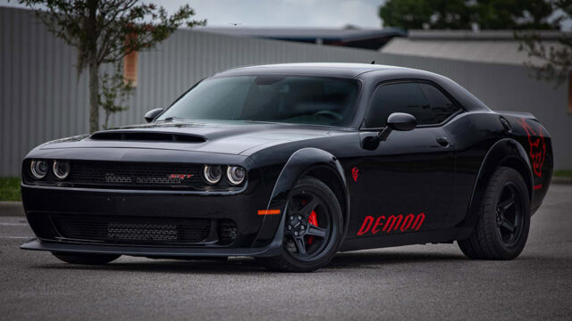Dodge Challenger SRT Demon